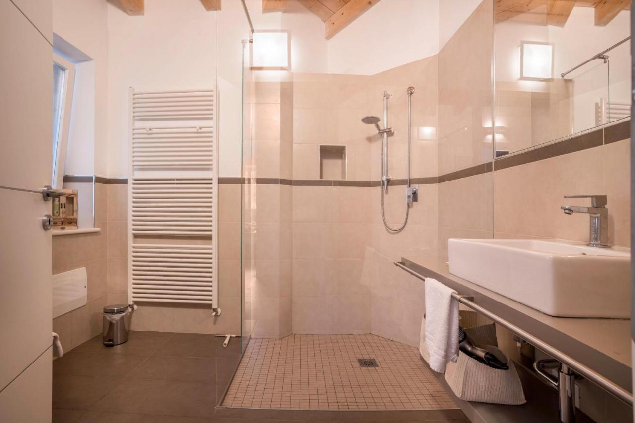 Residence La Villa Cuore Tignale Exterior photo
